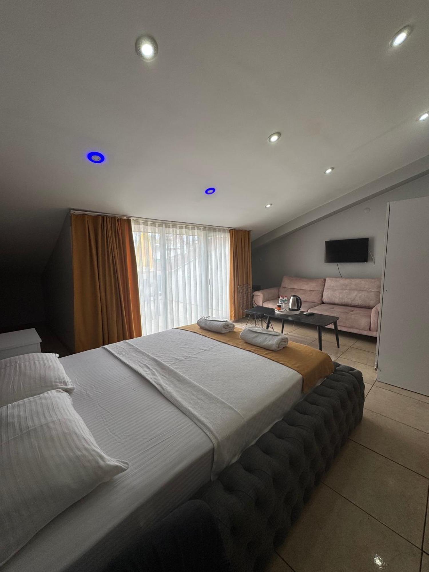 Esen Life Hotel イスタンブール エクステリア 写真