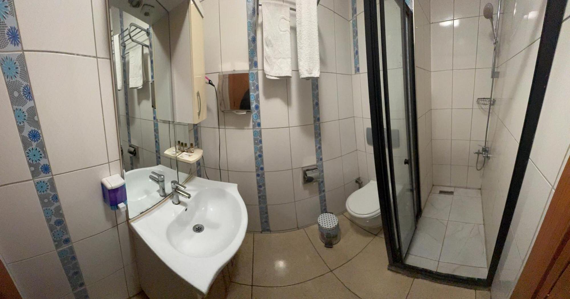Esen Life Hotel イスタンブール エクステリア 写真