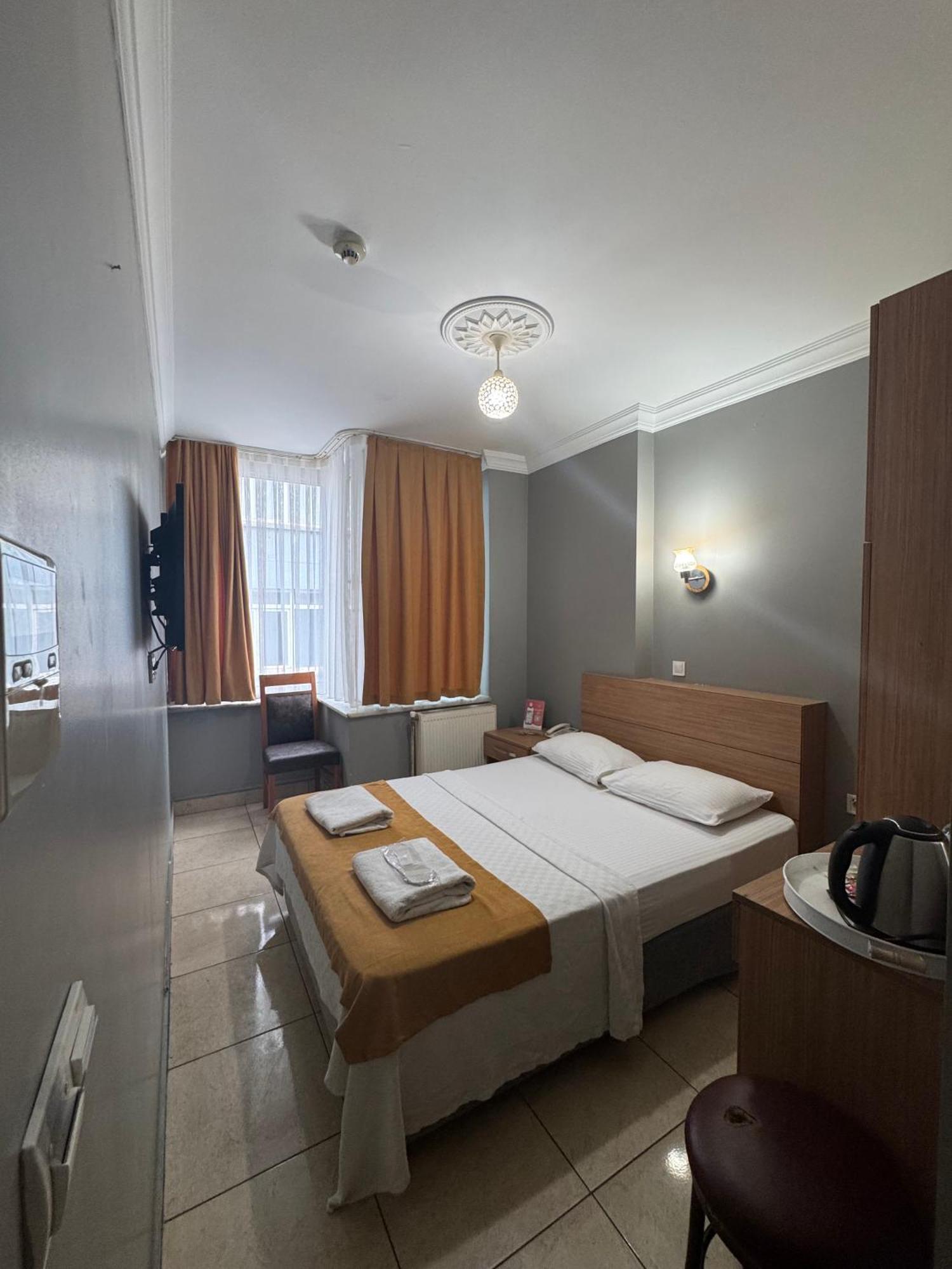 Esen Life Hotel イスタンブール エクステリア 写真